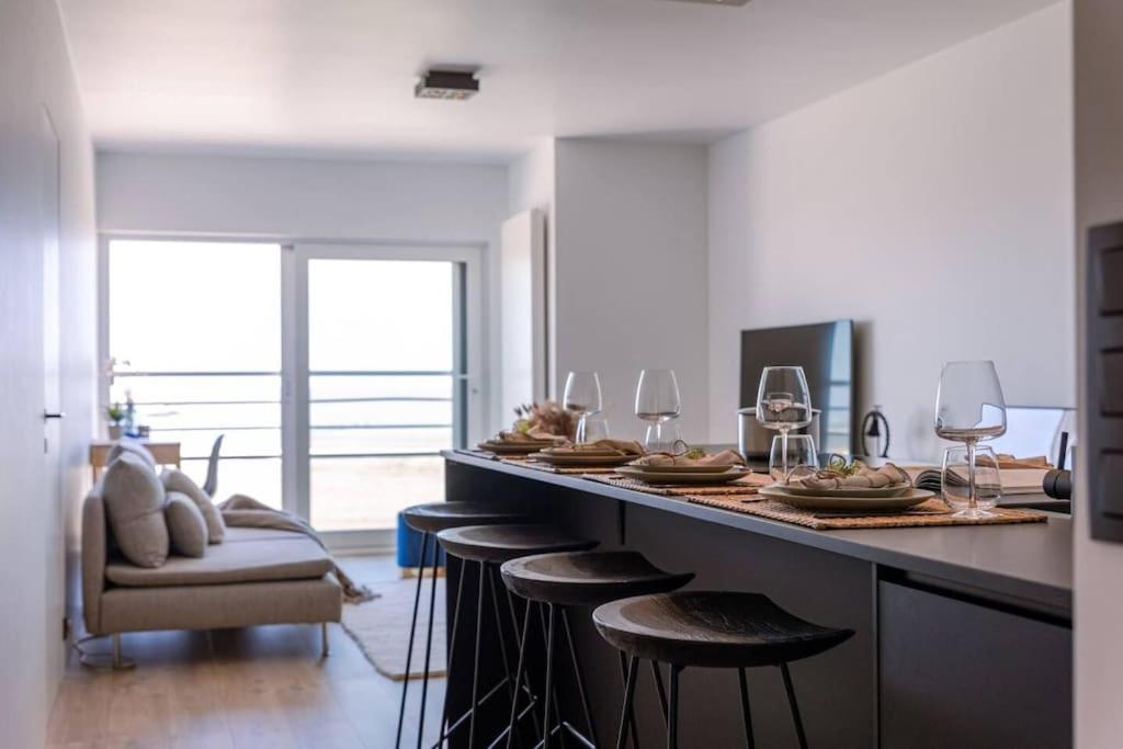 Cozy Apartment With Beautiful Seaview Knokke-Heist Exterior photo